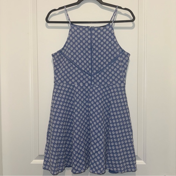 Francesca's Collections Dresses & Skirts - Francesca’s Blue & White Embroidered A-Line Halter Mini Dress